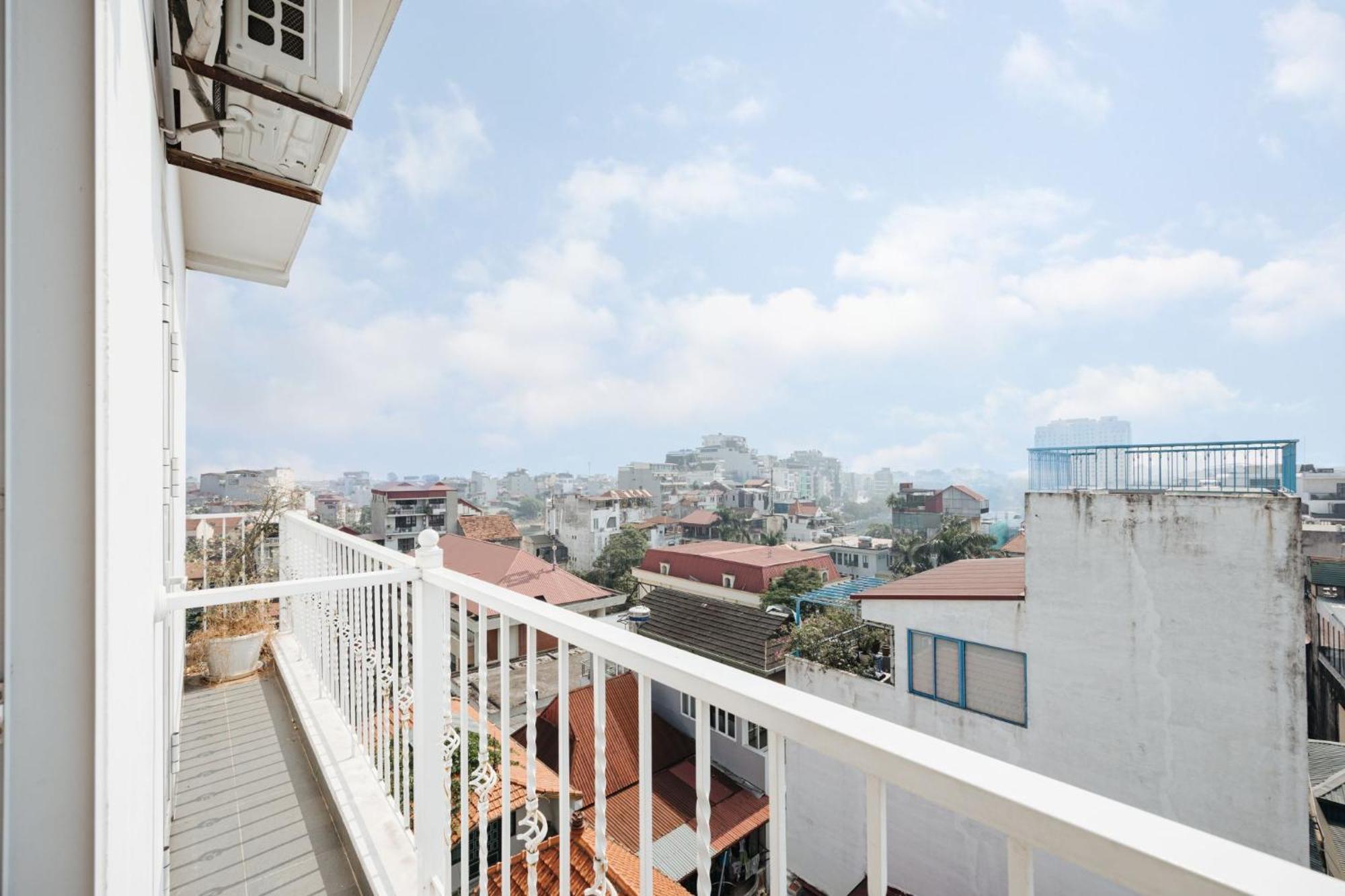 The Euphoria Sophisticated Style - Stay 24H Hanoi Bagian luar foto