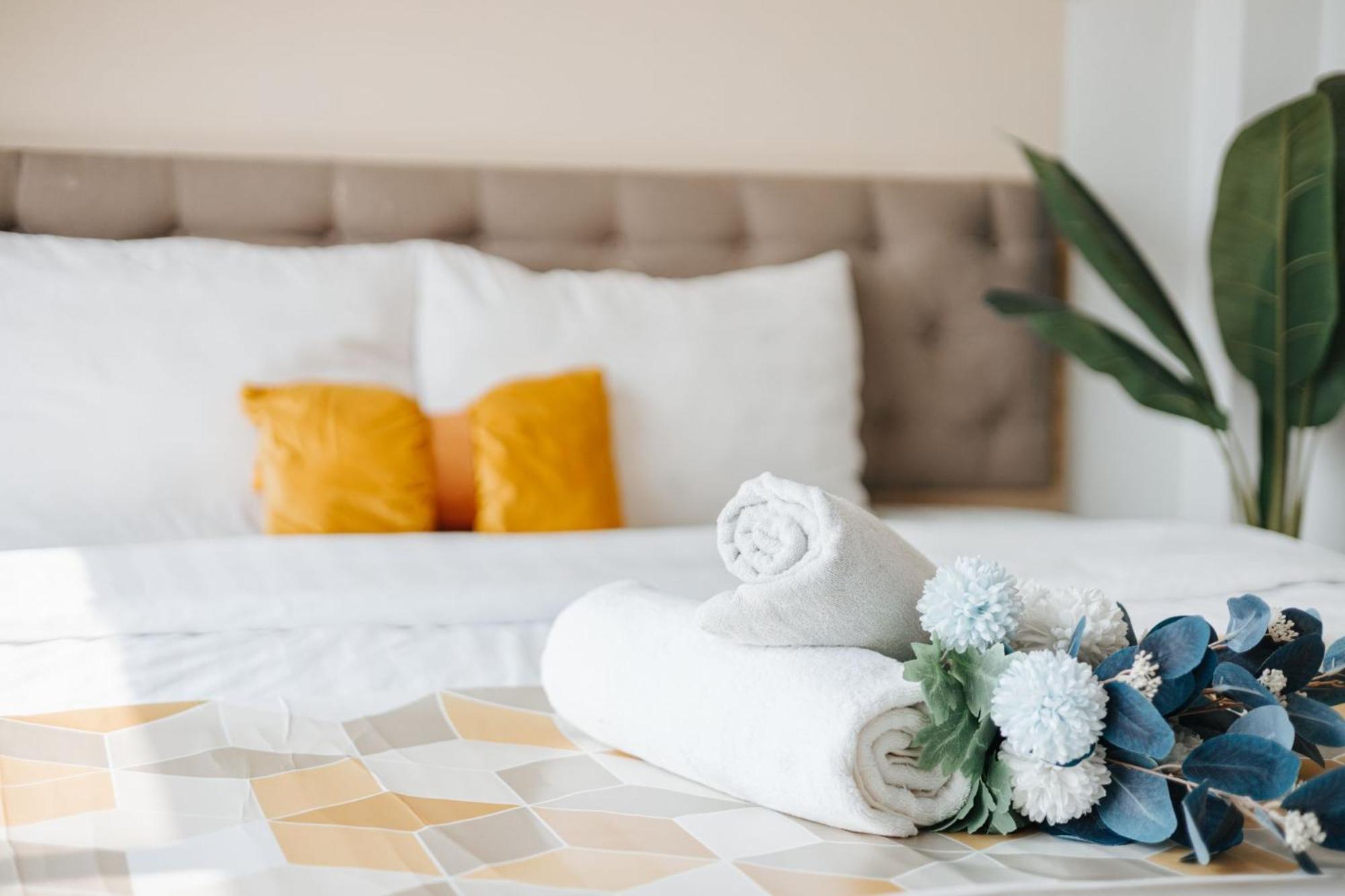 The Euphoria Sophisticated Style - Stay 24H Hanoi Bagian luar foto