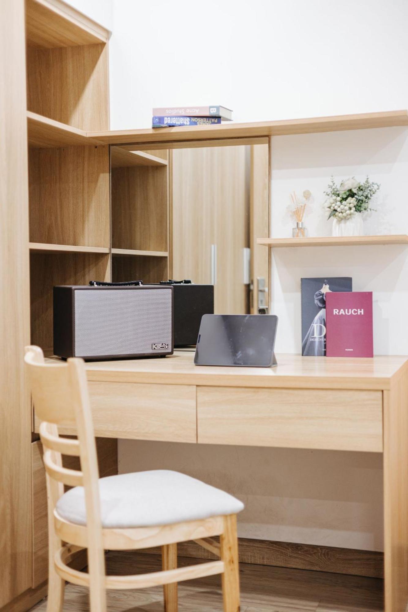The Euphoria Sophisticated Style - Stay 24H Hanoi Bagian luar foto